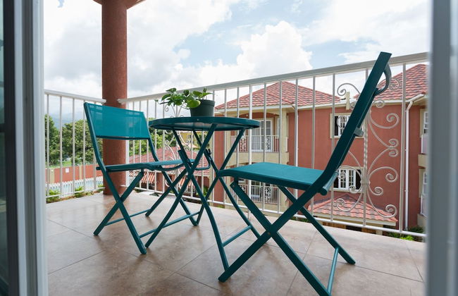 New Kingston Guest Apt at Fairway - Foto 10