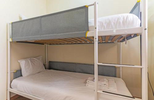 Alfama the city and the river - Foto 24