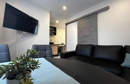 La Villa l'Oiseau Bleu proche de la plage et de Deauville !!! Awards 2025 - Photo 3