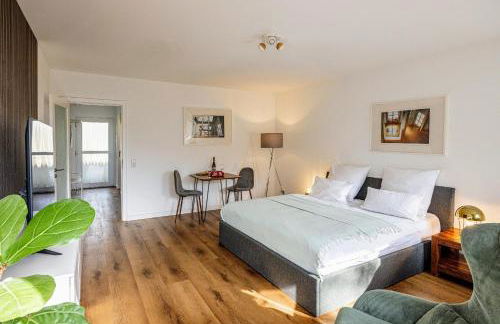 have-a-nice-Stay - nahe Bahnhof - 20 Minuten nach Hamburg - trotzdem ruhig gelegen - 6 Minuten zu Fuß ins Zentrum Ahrensburg - modern eingerichtet - Foto 36