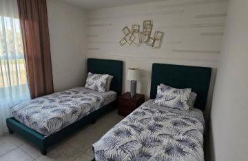 Cozy house with a Heated Swim spa - Foto 30