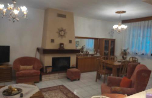 Elaiones house - Photo 30