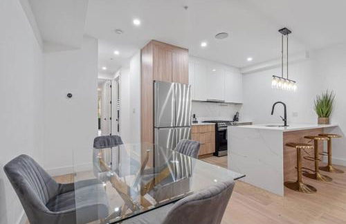 Charming Oasis in DC near Metro with Fenced Backyard Free Parking and WIFI Capitol View1 - Foto 5