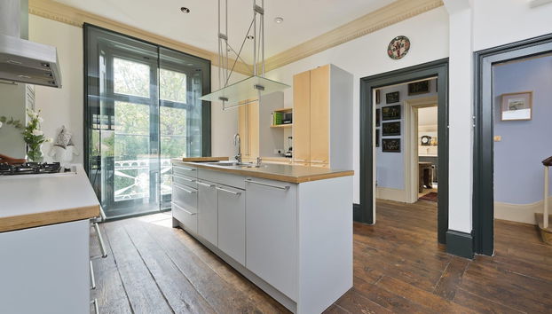 5 Bed Home Maida Vale - Foto 3, Camera