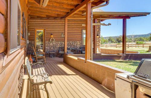 Hot Tub and Game Room! 30-Acre Vernon Retreat - Foto 27