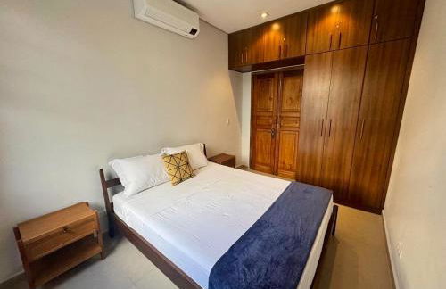 Rustic House with Large Garage - Close to the Beach - Foto 7