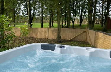 Copper Beech Lodge with Hot Tub, Games Room, Fire Pit - Foto 5