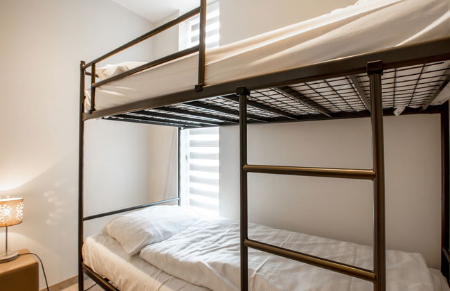 6 bedroom House in Bemelen with swimming pool and garden - Photo 12