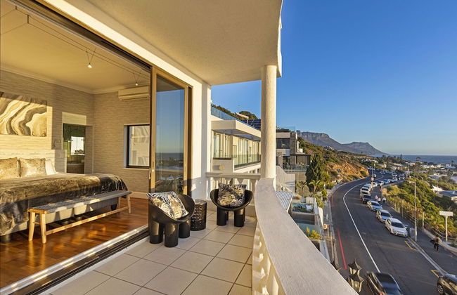 Clifton YOLO Spaces – Clifton Beachfront Apartments - Foto 19