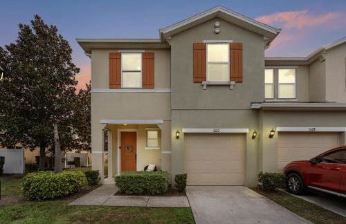 Amazing 4BdrmsPrivate Hot Tub7 miles from Disney - Foto 2