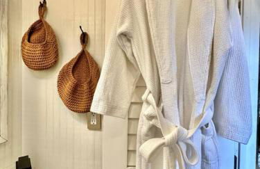 Couples Cottage - Serene Getaway - Foto 41