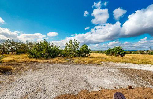 Modern Tiny House in Hill Country with Covered Patio - Foto 15