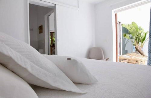 Unique, Stylish & Calm El Estanque by the Sea, Adults Only - Foto 24