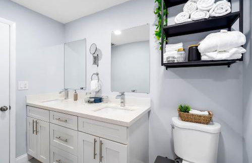 Las Olas Fort Lauderdale Getaway Pool, BBQ, Mini Golf & Game Room - Foto 19