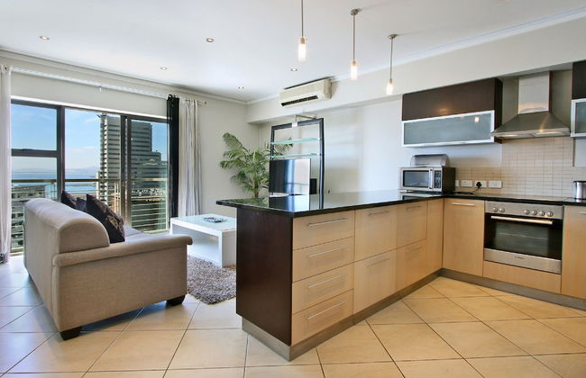 ITC Hospitality Group One Bedrooms Icon Building - Photo 7