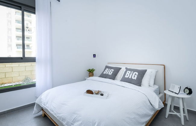 Stylish Coastal Oasis by Sea N' Rent - Foto 9