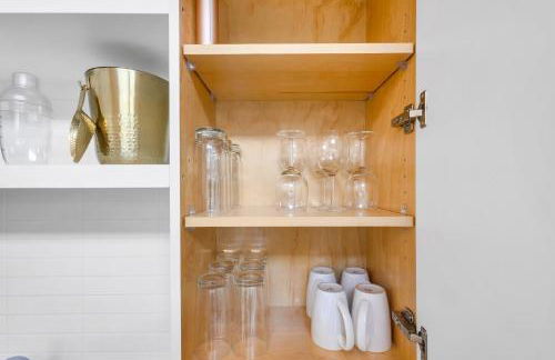 Austin Stylish Studio - Foto 57