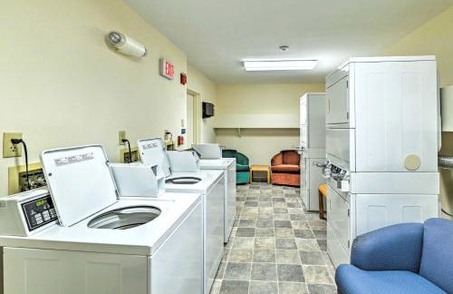 Comfortable Dover Apartment Walk to Mt Snow! - Foto 32