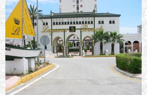 Apto. Urbanización Laguna Beach, 1ª línea de playa - Photo 7