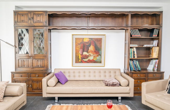 Luxury Apartment in Beautiful Neighborhood - Foto 5