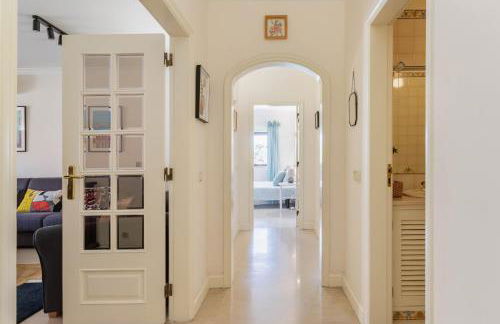 Central Cascais Apartment with private parking - Foto 37