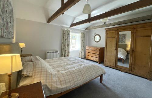 The Coach House within heritage Tregrehan Garden on Cornwall's South Coast - Photo 7