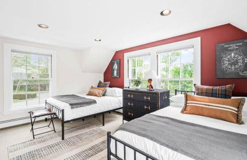 Cranberry Hill | 9 BR 22 Acre Estate | Sleeps 24 - Photo 64