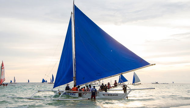 Paraw Sailing Experience - Photo 4