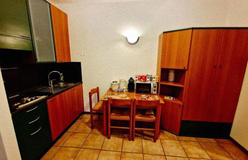 Bernina Stop & Go apartment - 30 steps to the red train - Foto 4