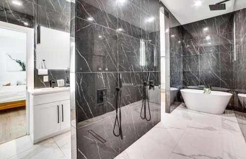 Yard, Patio! Luxe Home Near Top Dallas Attractions - Foto 18