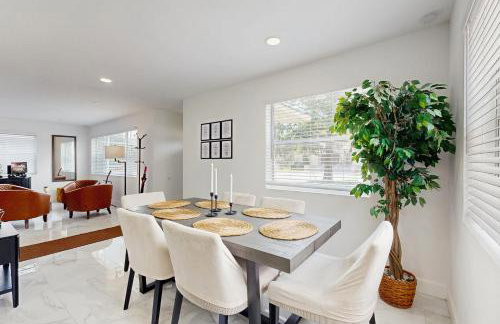Stylish Avondale Home – Pet-Friendly & Walkable - Foto 8