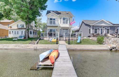 Waterfront ‘Clarklake Escape’ - Deck, Dock & Views - Foto 38