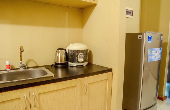 2 Bedrooms Grand Palace Apartment Kemayoran by Travelio - Foto 9