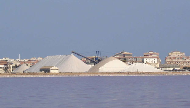 Vistas das montanhas de sal