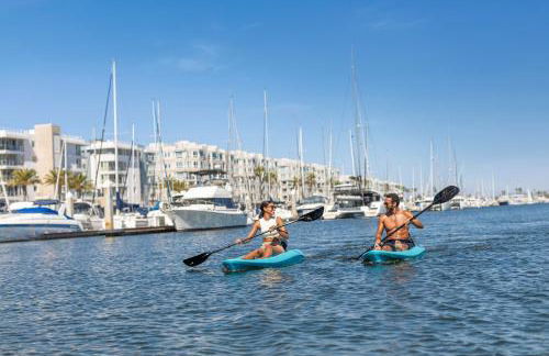 Villa Marina - AMAZING Modern, Spacious, Stylish 2 Master Suites in CENTRAL Marina Del Rey - Photo 56