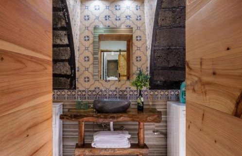 Castanheiro's Place - Photo 29