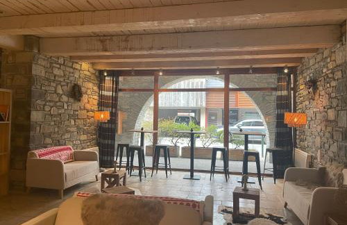 Appartements - PISCINE INTÉRIEURE Sauna - PARKING Privé Étage 1 - Centre Village - Résidence Cami Réal - avec LINGE et MÉNAGE de fin de Séjour Compris - Foto 29