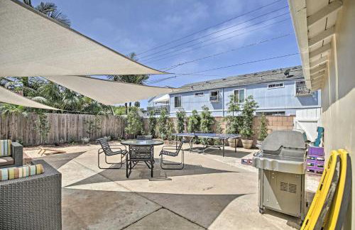 Oceanside Home with Yard - Walk to Beach and Pier - Foto 22