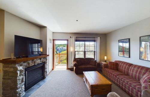 Soaring Eagle Ski-in - Ski-out Condo with Hot Tubs - Foto 8