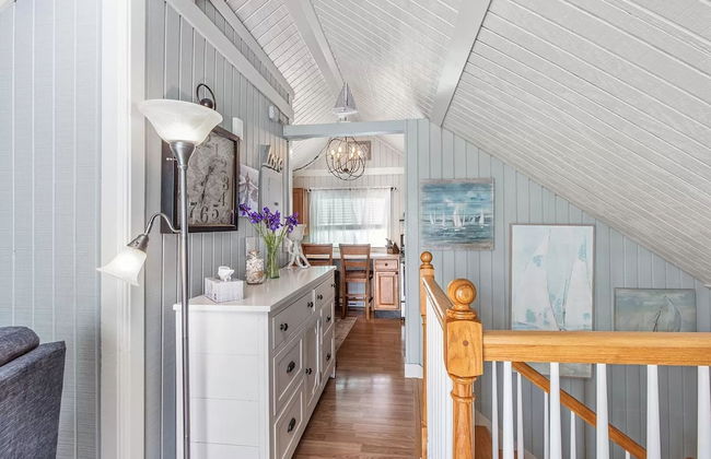 Private Condo w Ocean Views Next to Beach - Photo 7