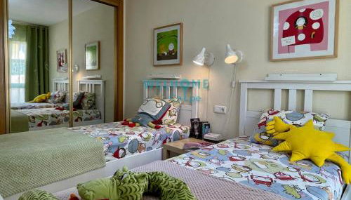 MANZANA bonito y cómodo apartamento con piscina - Foto 5, wardrobe