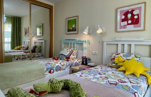 MANZANA bonito y cómodo apartamento con piscina - Photo 5