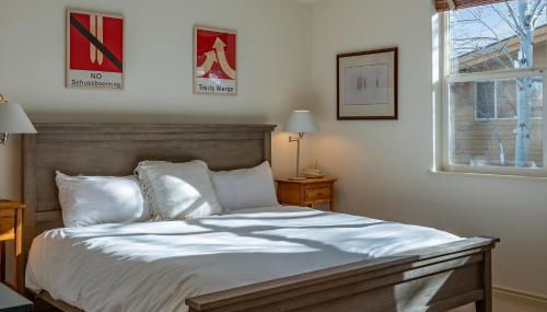 Sunbird Condo 9 - Photo 4