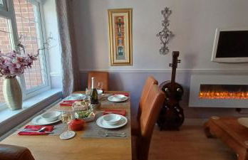 Cosy Retreat - house with double bedroom - Foto 8