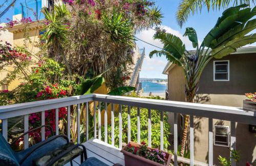 Walk on the Ocean! Wake up to Beautiful Bay Views - Photo 19