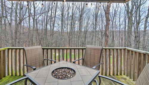 Cozy Bellaire Condo with Balcony - 3 Mi to Skiing! - Foto 3