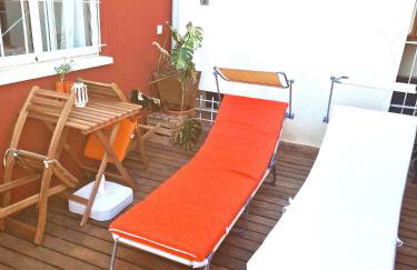 The Alicante Old Town artist workshop, Impressive rooftop, terrace with amazing city views and sea views, BBQ, Air conditioner, Wifi - Foto 21