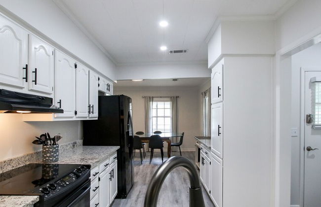 Close to I-95 Savannah Long Stays Pets - Foto 46