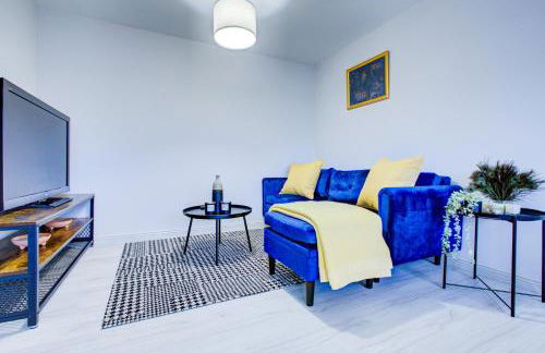Modern 2 Bed in High Wycombe by ARP Homes, Ideal for Families or Business, Free Parking - Foto 47