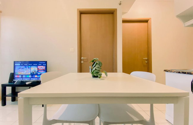 Good and Homey 2BR Apartment Podomoro Golf View - Foto 9